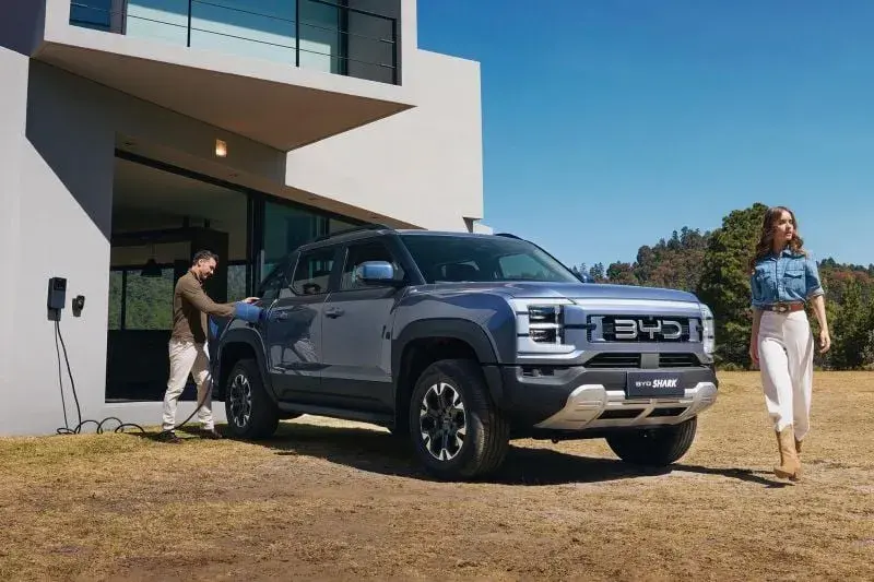 BYD Shark 6 Launches in Australia! The Country's First Plug-In Hybrid Pickup with Overwhelming Orders