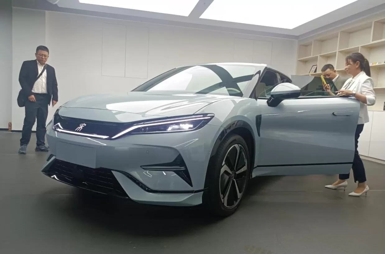 BYD Song L's Multiple Color Variants Revealed